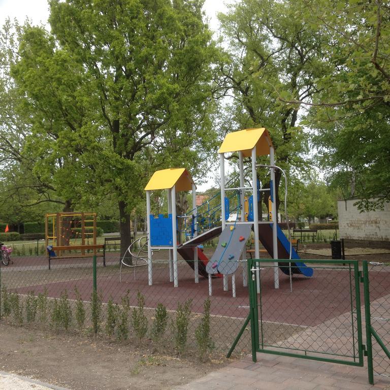 Balla Apartmanhaz Siófok Exteriör bild