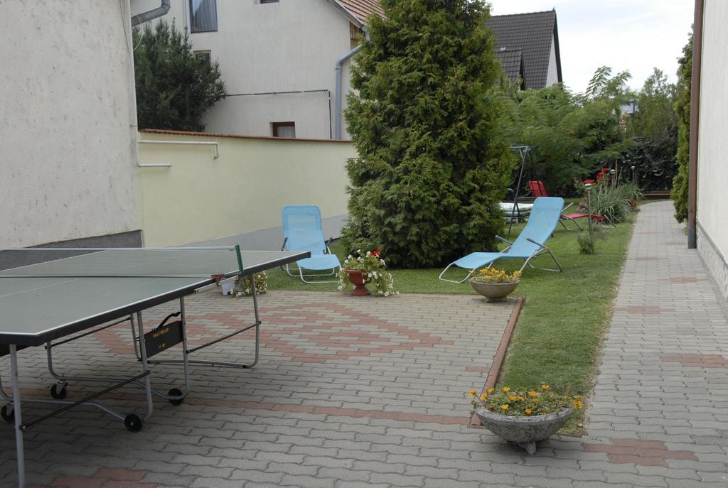 Balla Apartmanhaz Siófok Exteriör bild